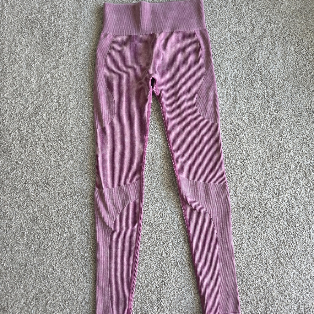 Women's Bo+Tee Ribbed Pink Leggings